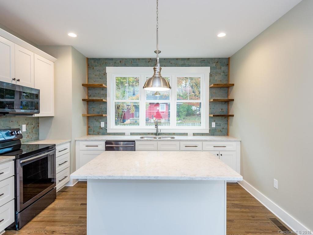 166 Carrier Street Asheville NC 28806