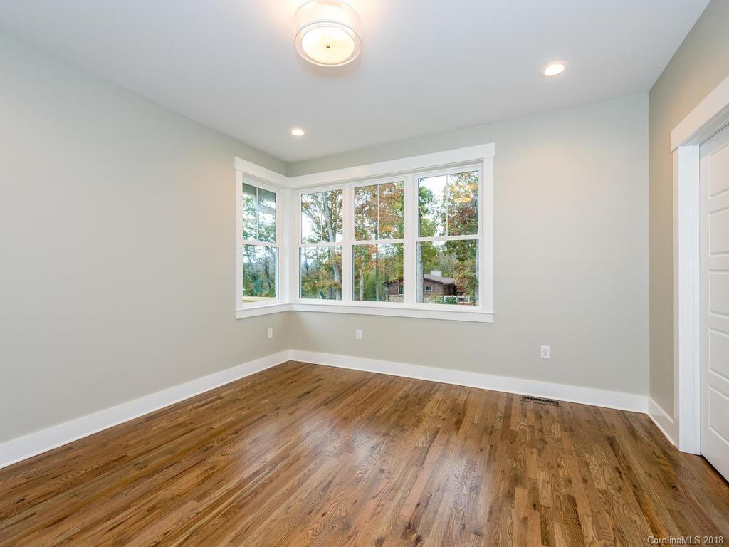 166 Carrier Street Asheville NC 28806