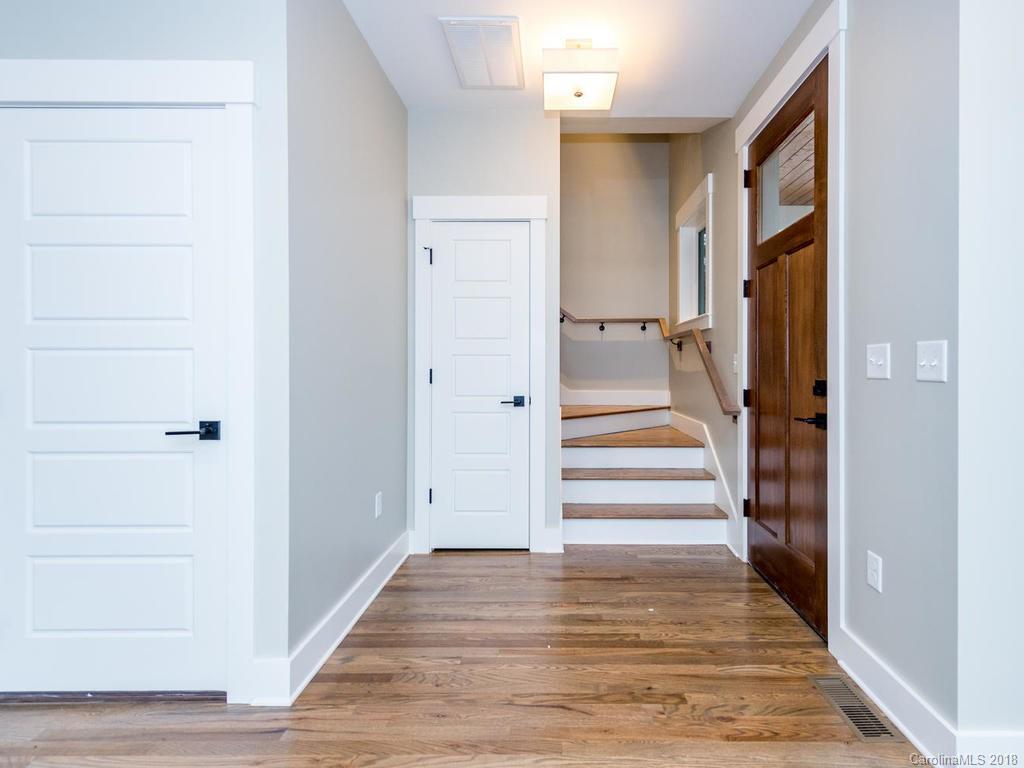 166 Carrier Street Asheville NC 28806