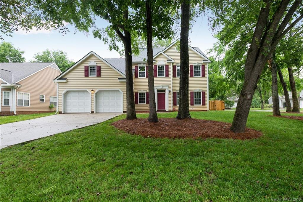 8421 Earlham Court Charlotte NC 28277
