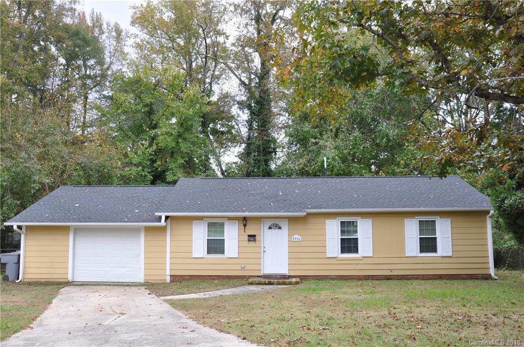 6700 Holston Court Charlotte NC 28215