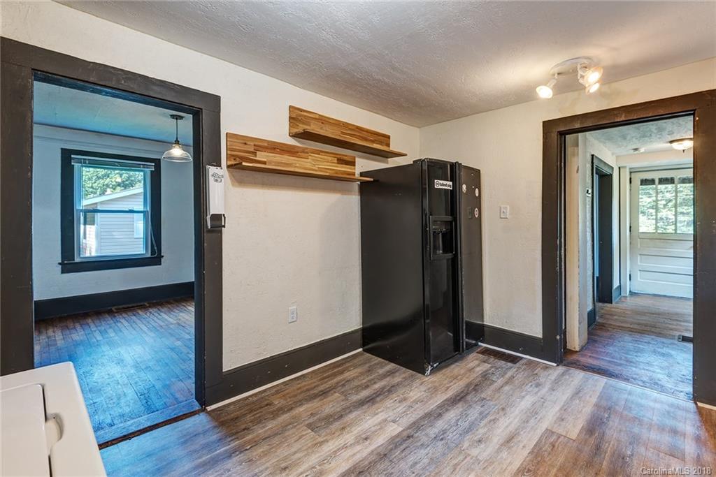 193 S Grove Street Asheville NC 28801