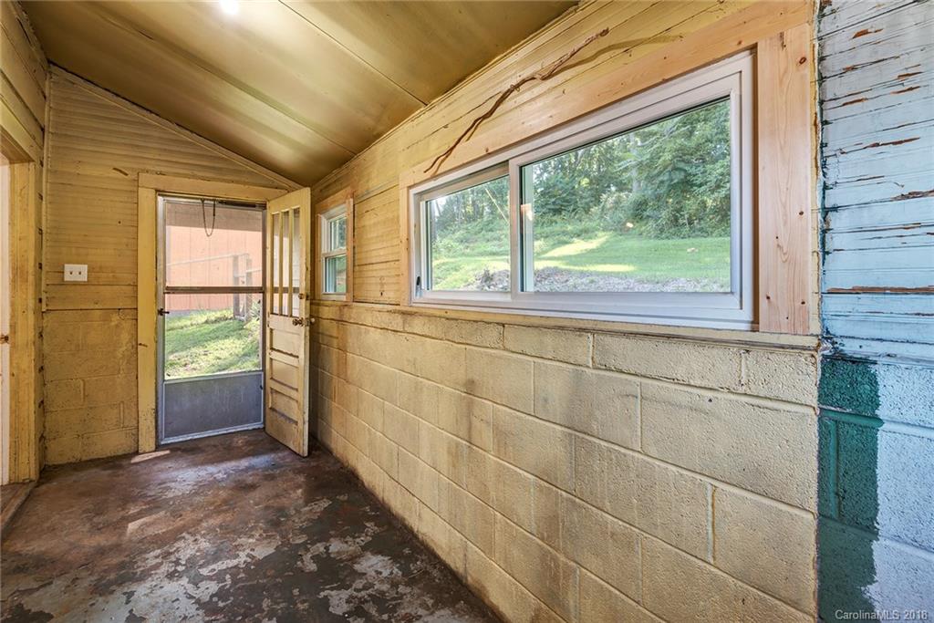 193 S Grove Street Asheville NC 28801