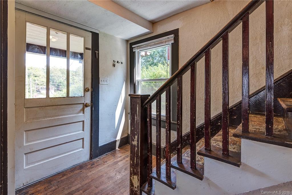 193 S Grove Street Asheville NC 28801