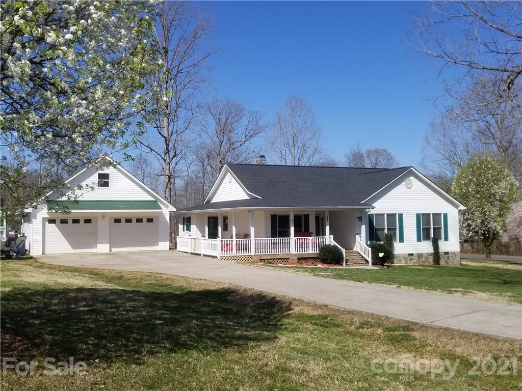 2081 Hermit Trail Newton NC 28658
