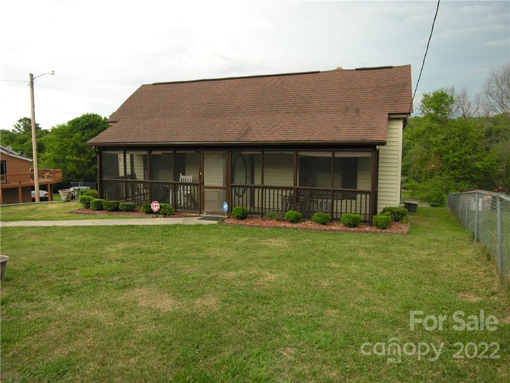 45 Sunderland Road Concord NC 28027