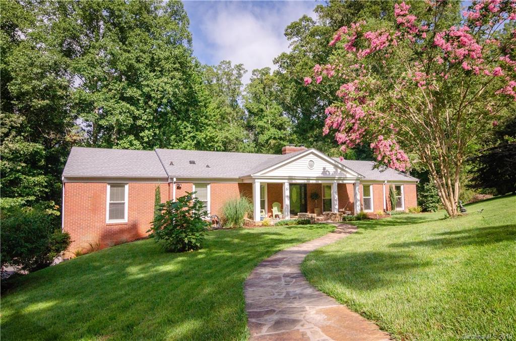 32 Pheasant Drive Asheville NC 28803
