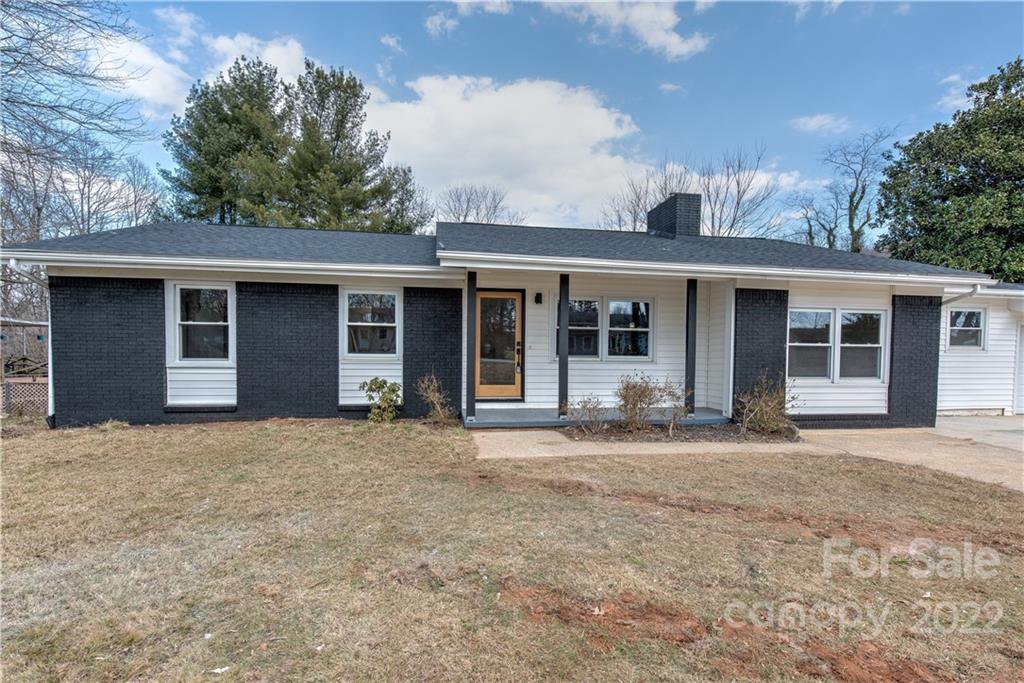 28 Southwicke Drive Arden NC 28704