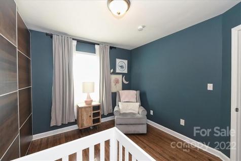 4327 Walker Road Charlotte NC 28211