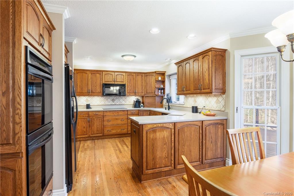 1213 Saint Charles Court Asheville NC 28803