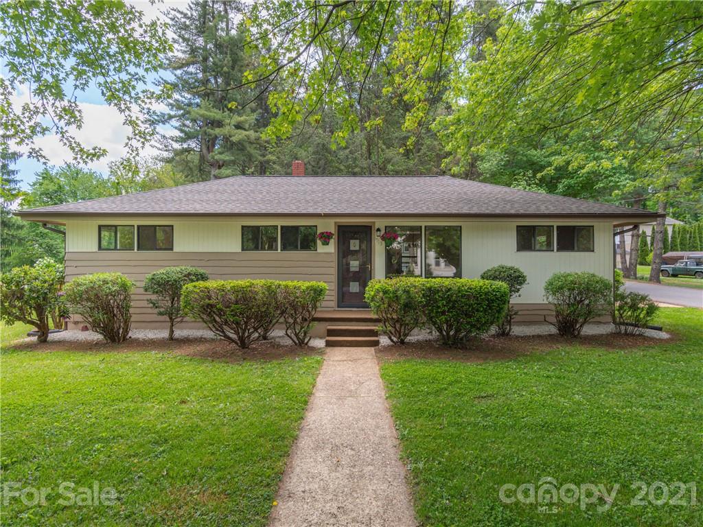 713 Brown Avenue Waynesville NC 28786
