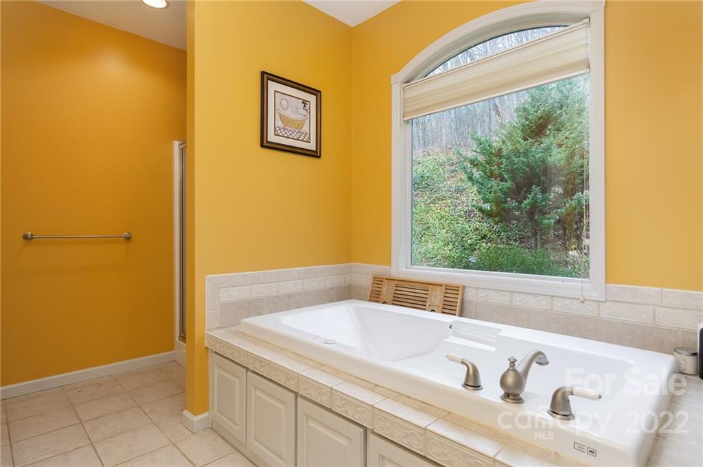 1424 Wolf Pen Road Old Fort NC 28762