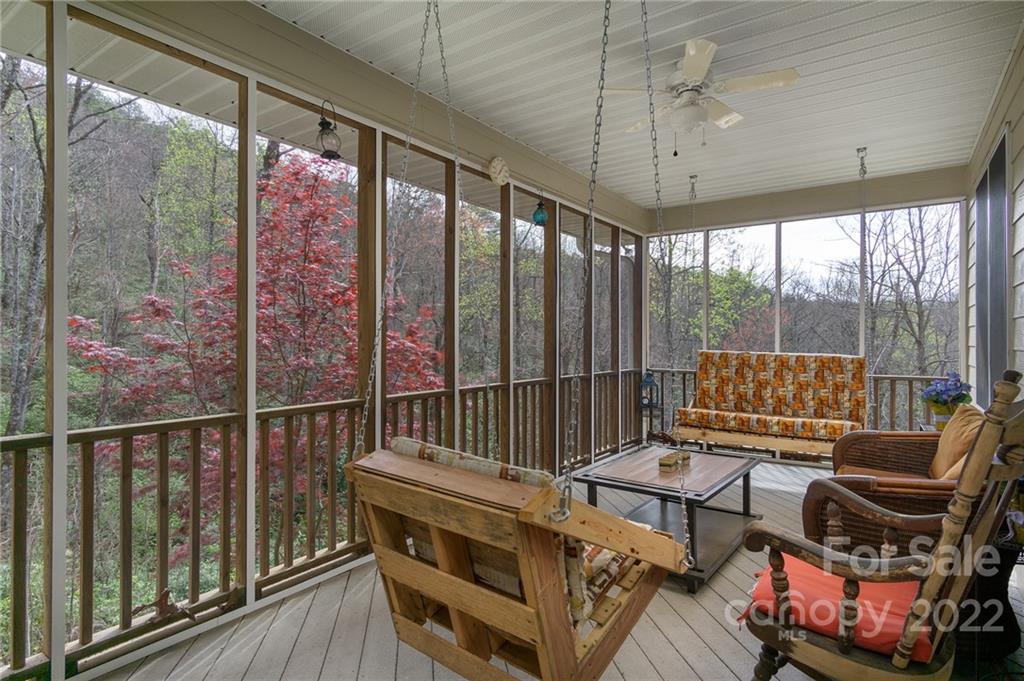 1424 Wolf Pen Road Old Fort NC 28762