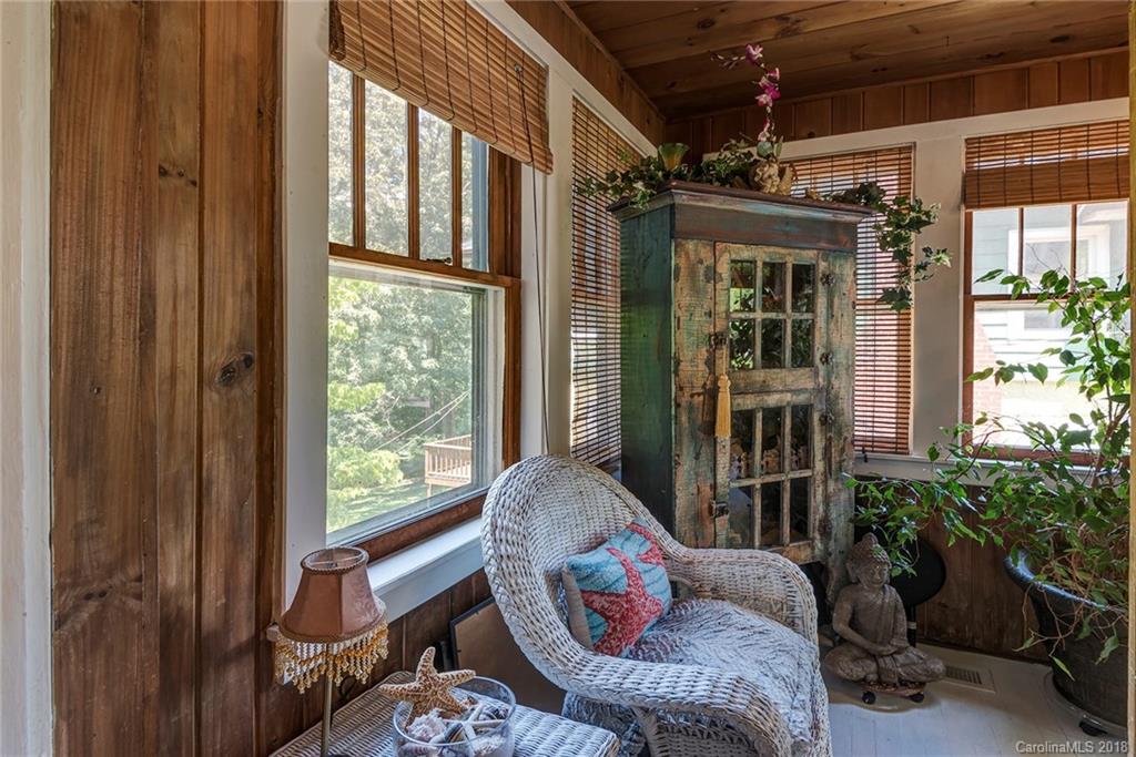 139 Brucemont Circle Asheville NC 28806