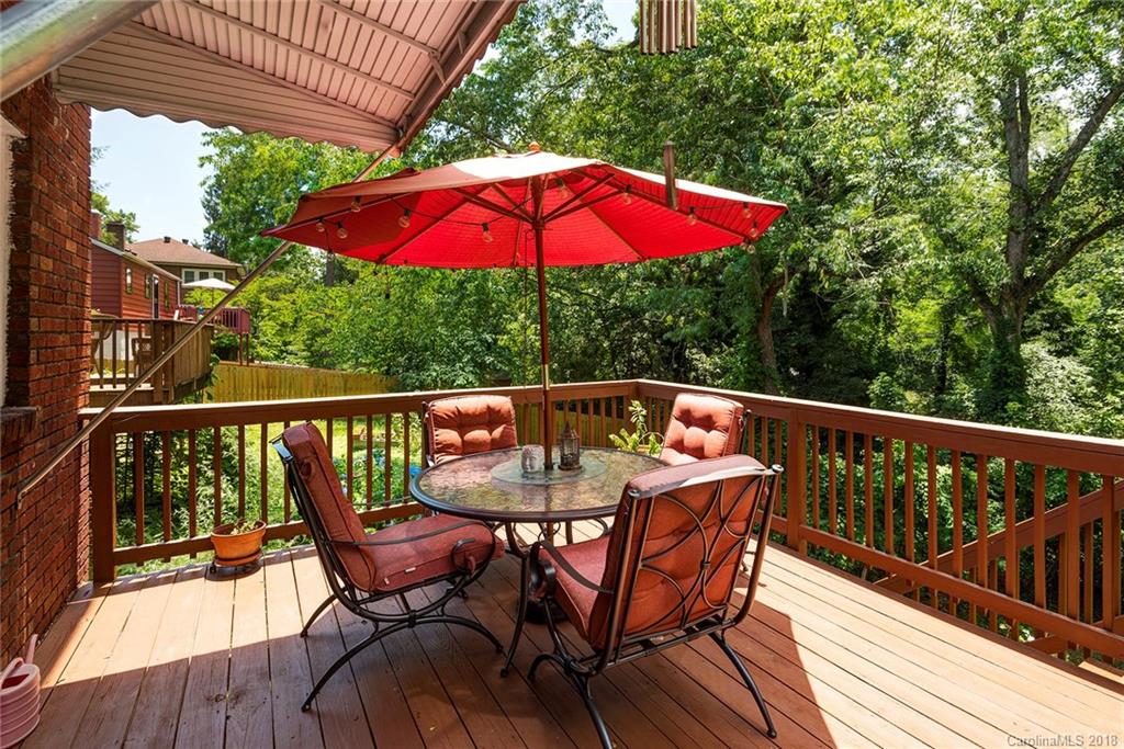 139 Brucemont Circle Asheville NC 28806