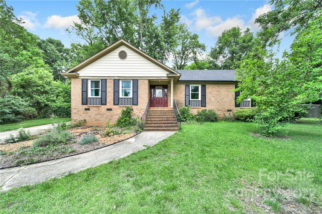 9023 Nottoway Drive Charlotte NC 28213