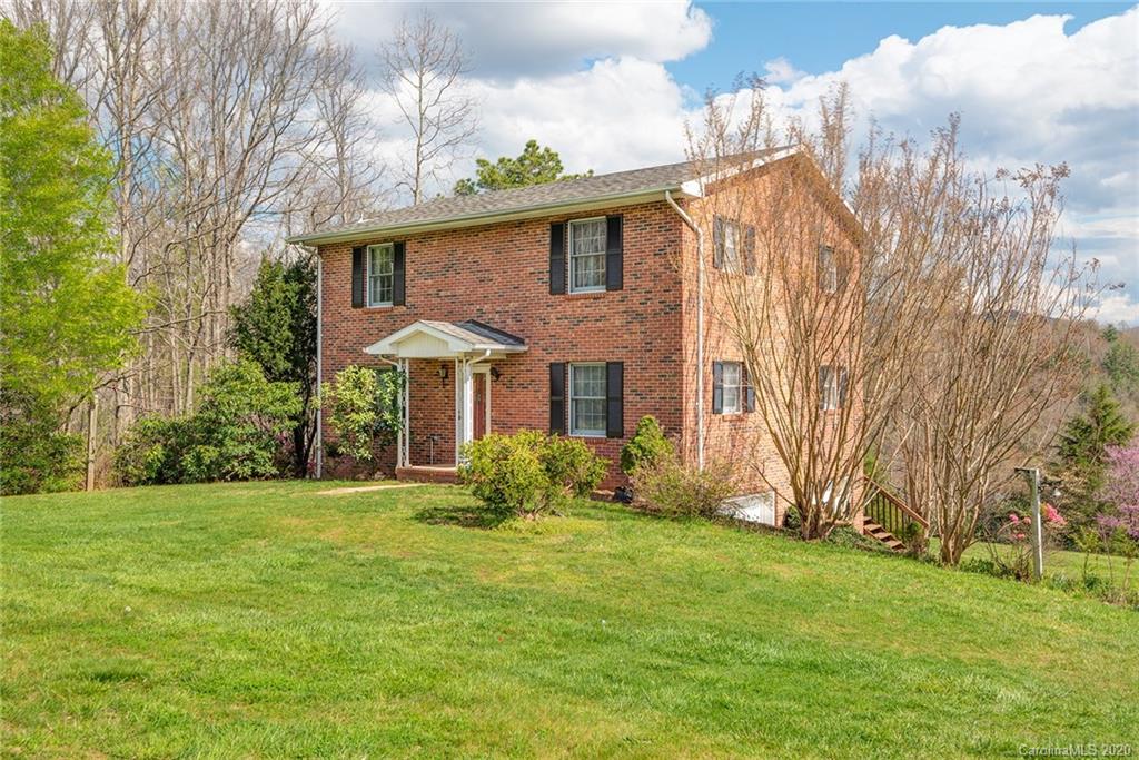 661 Old Fort Road Fairview NC 28730