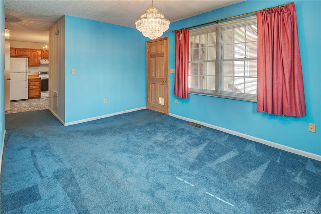 661 Old Fort Road Fairview NC 28730