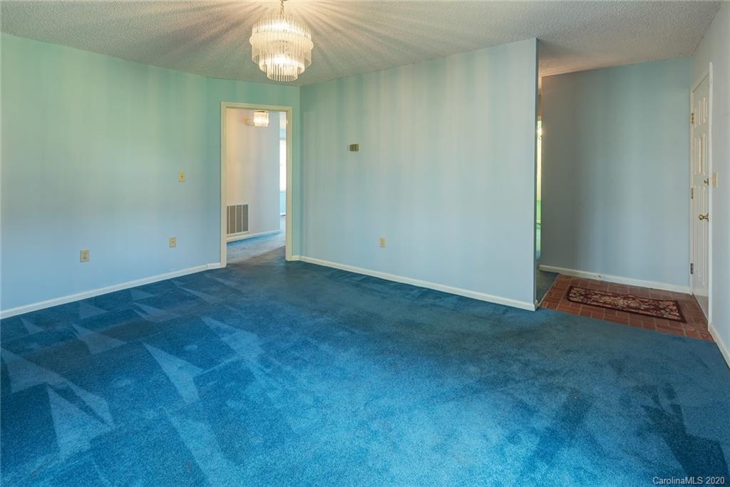 661 Old Fort Road Fairview NC 28730
