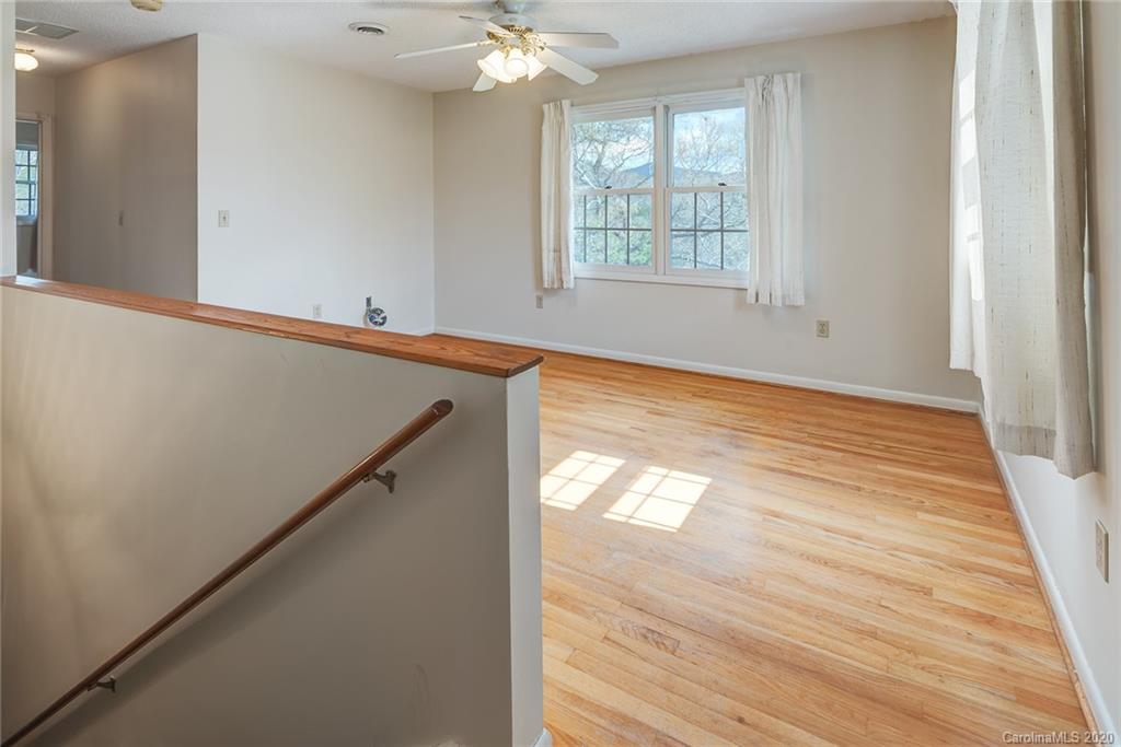 661 Old Fort Road Fairview NC 28730