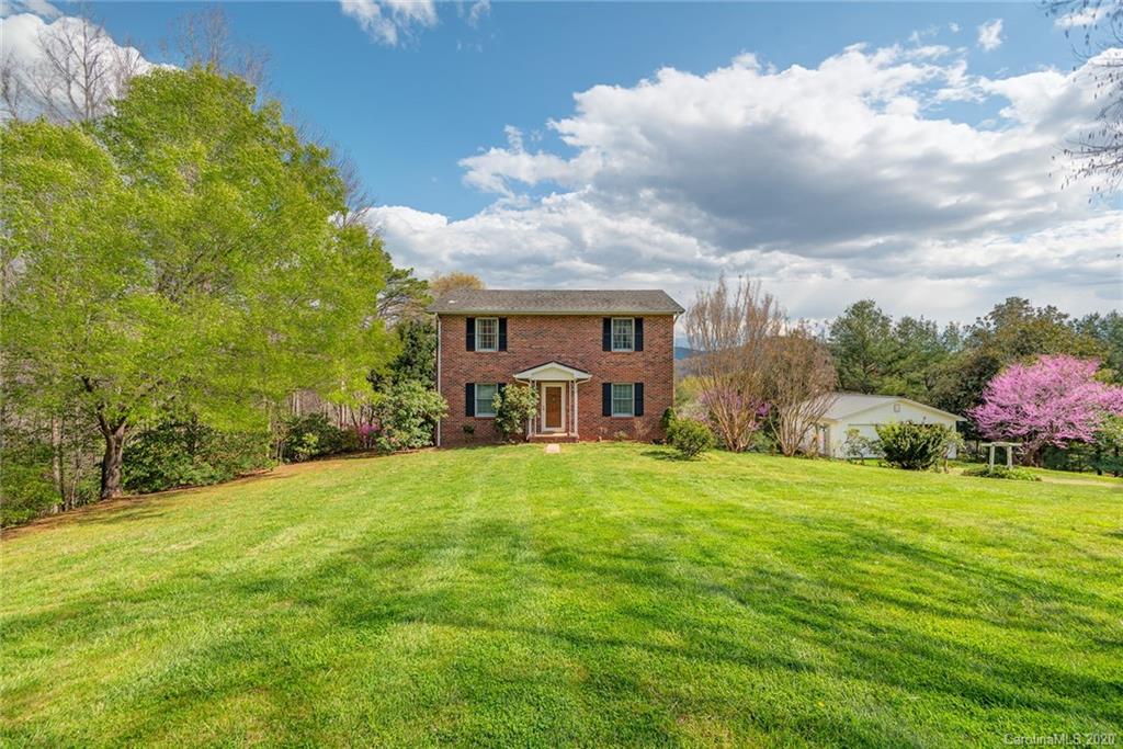 661 Old Fort Road Fairview NC 28730