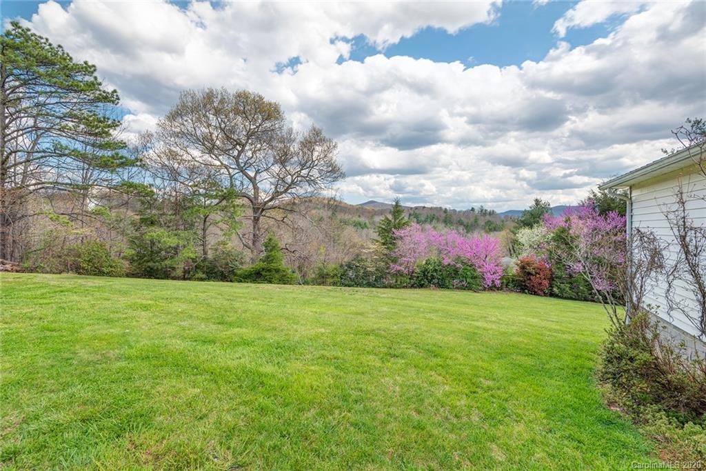 661 Old Fort Road Fairview NC 28730