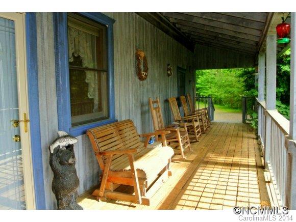 75 Cracker Trail Burnsville NC 28714