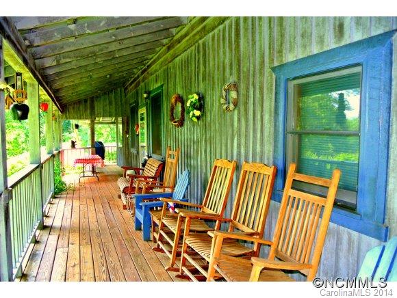 75 Cracker Trail Burnsville NC 28714