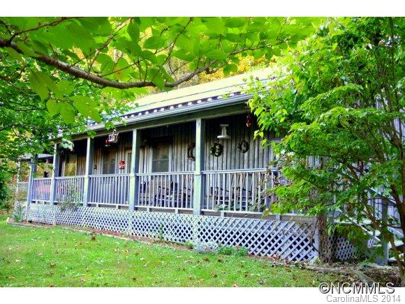 75 Cracker Trail Burnsville NC 28714
