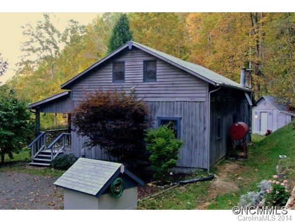 75 Cracker Trail Burnsville NC 28714