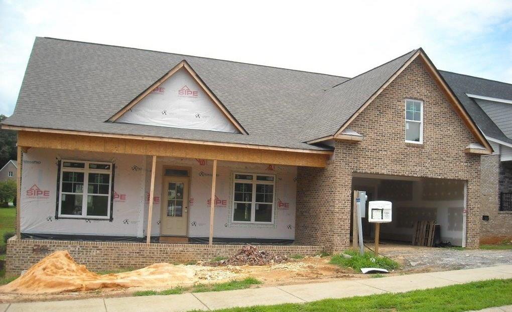 1015 12th Avenue Drive Nw Hickory NC 28601