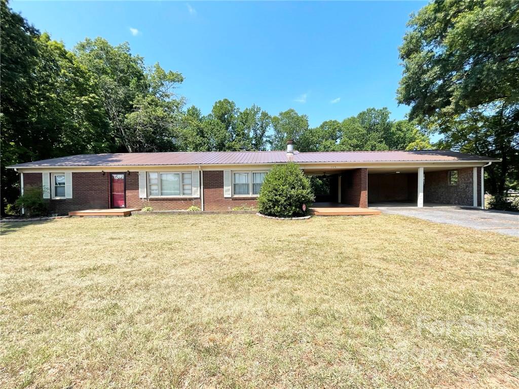 335 Hickory Airport Road Hickory NC 28601
