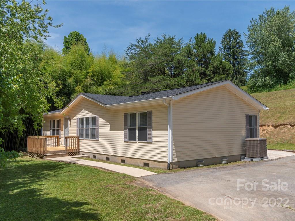6 Eve Drive Asheville NC 28806