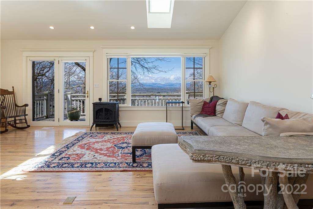 84 Town Mountain Road Asheville NC 28804