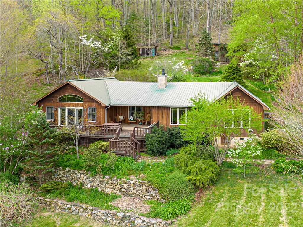 763 Shepherd Branch Road Burnsville NC 28714