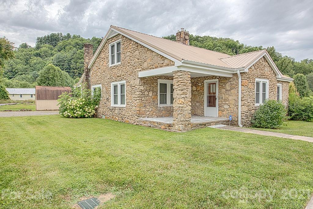 256 & 254 Hendrix Street Waynesville NC 28786