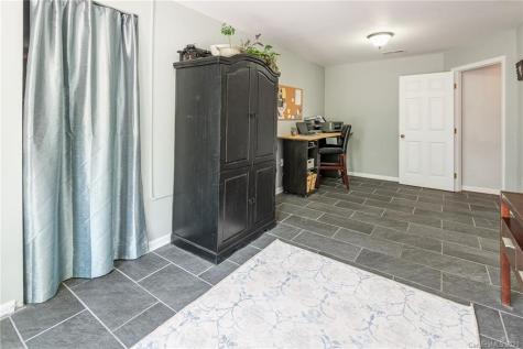 63 Brucemont Circle Asheville NC 28806