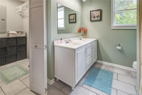 63 Brucemont Circle Asheville NC 28806