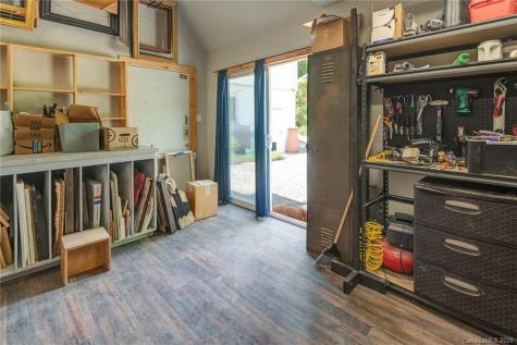 63 Brucemont Circle Asheville NC 28806
