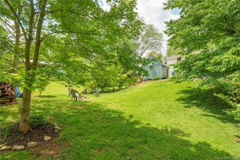 63 Brucemont Circle Asheville NC 28806