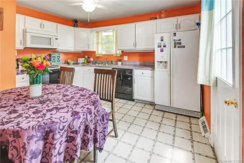 63 Brucemont Circle Asheville NC 28806