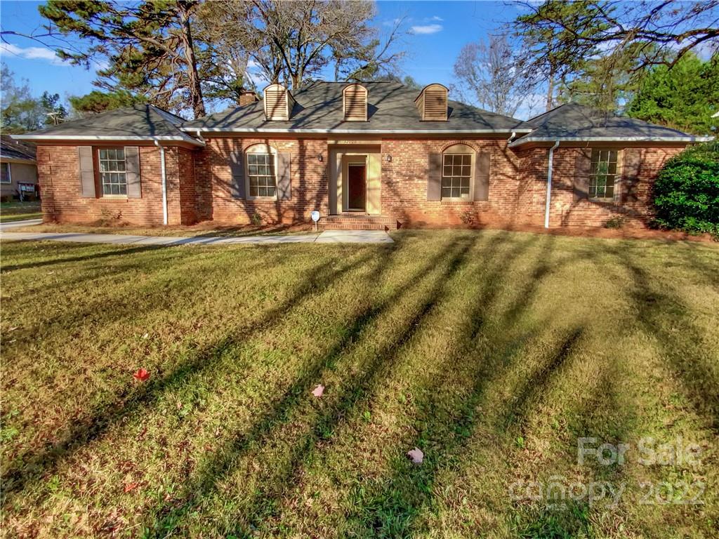 3209 Cross Winds Road Charlotte NC 28227