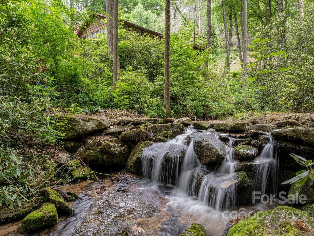 225 N Bearwallow Road Fletcher NC 28732