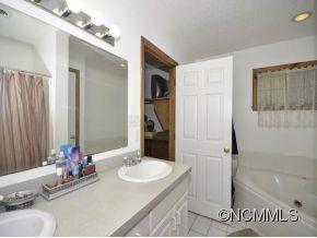 14 Cams Way Weaverville NC 28787