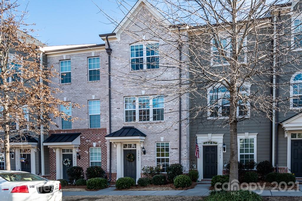 19741 Playwrights Way Cornelius NC 28031