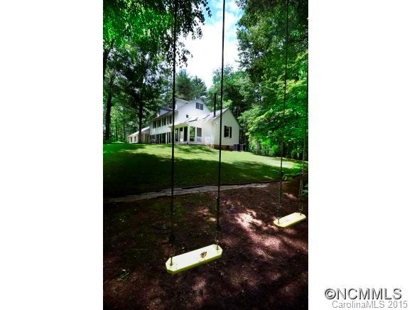 18 Twin Hills Drive Weaverville NC 28787