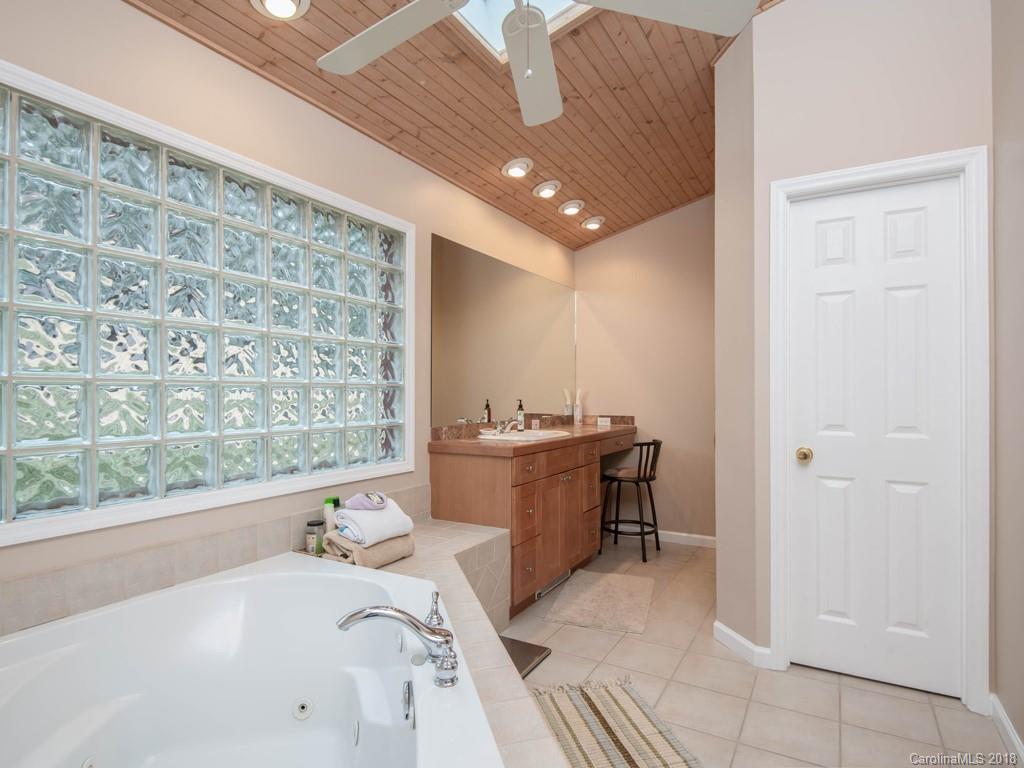 789 Merrills Cove Road Asheville NC 28803