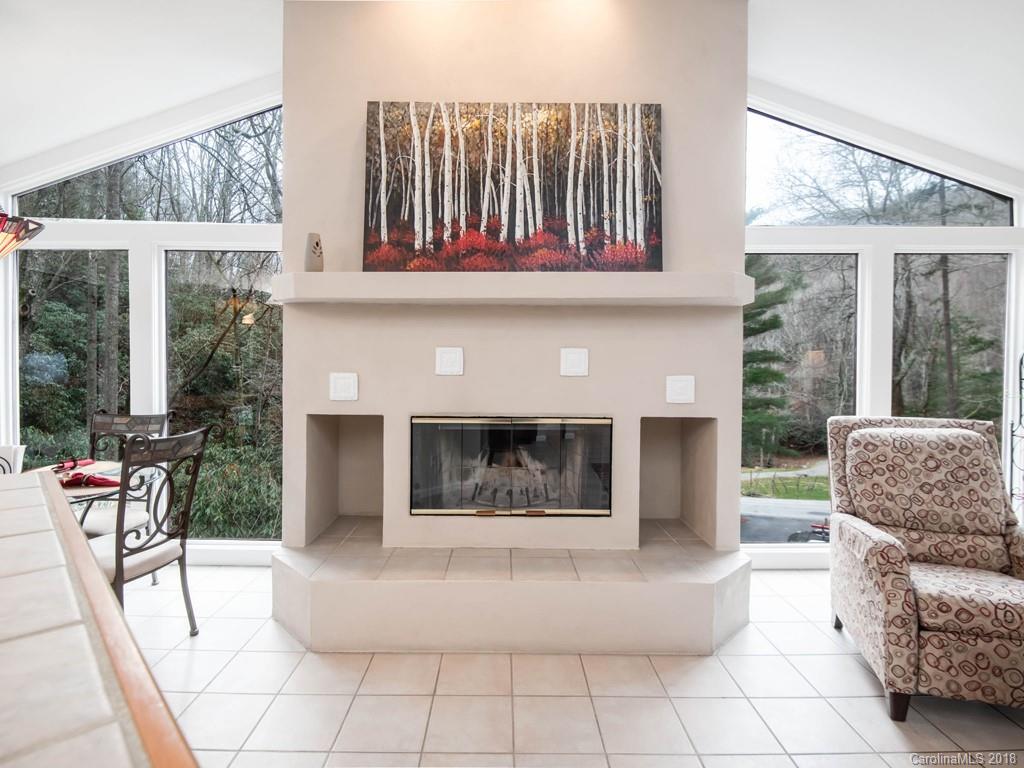 789 Merrills Cove Road Asheville NC 28803