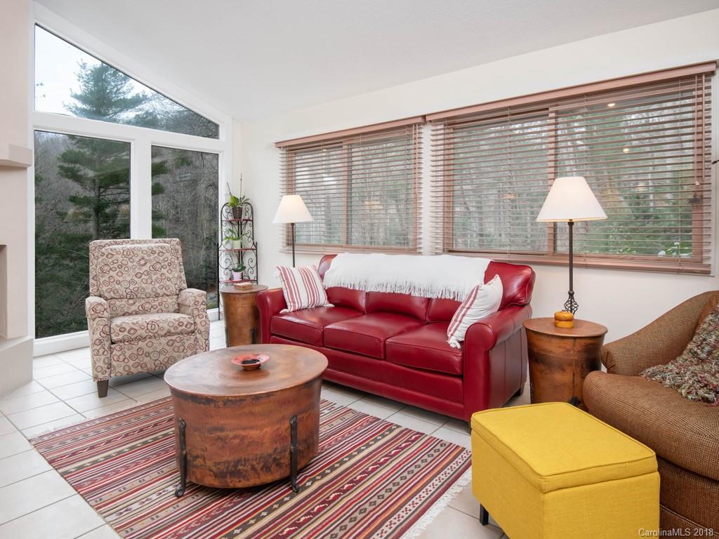 789 Merrills Cove Road Asheville NC 28803