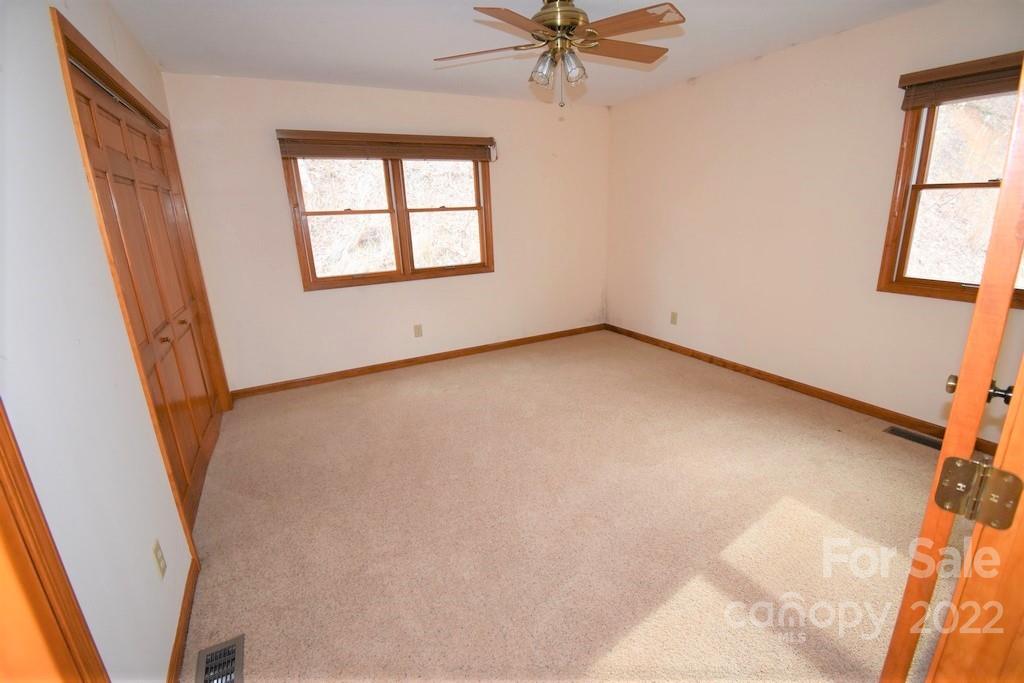 500 Robert Wilson Drive Marshall NC 28753